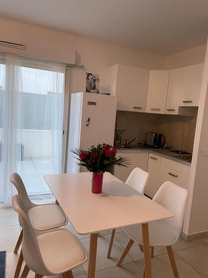 Appartement La Plage De La Pointe Rouge Марсель Экстерьер фото
